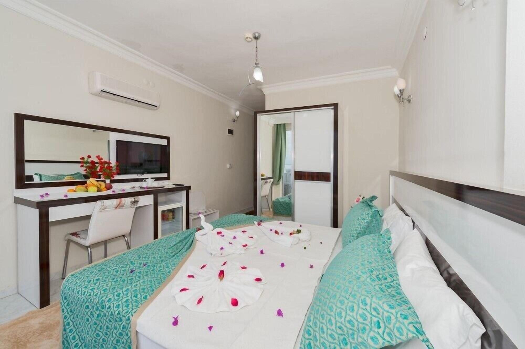 Otel Carpe Diem Gold Finike Exterior photo